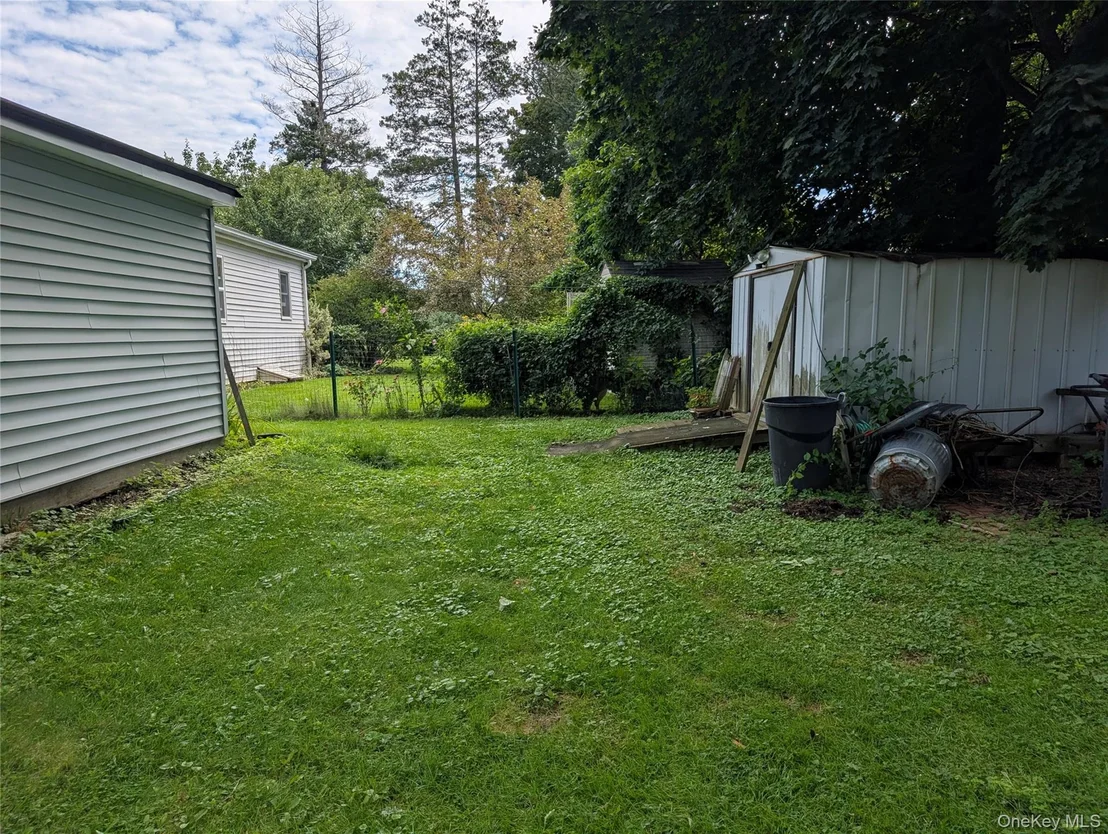 Photo of 13 Lowell Road