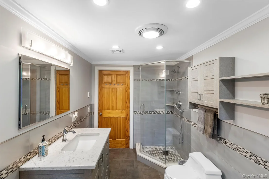 Photo of 153 Kentview Drive