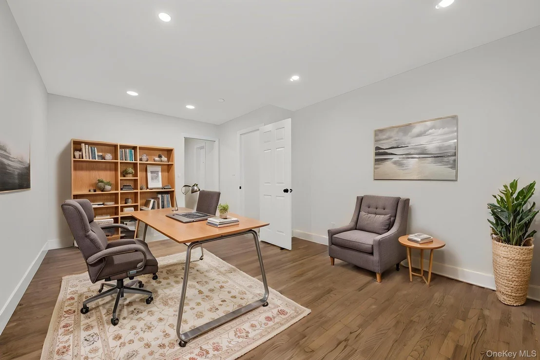 Photo of 669 Vassar Road