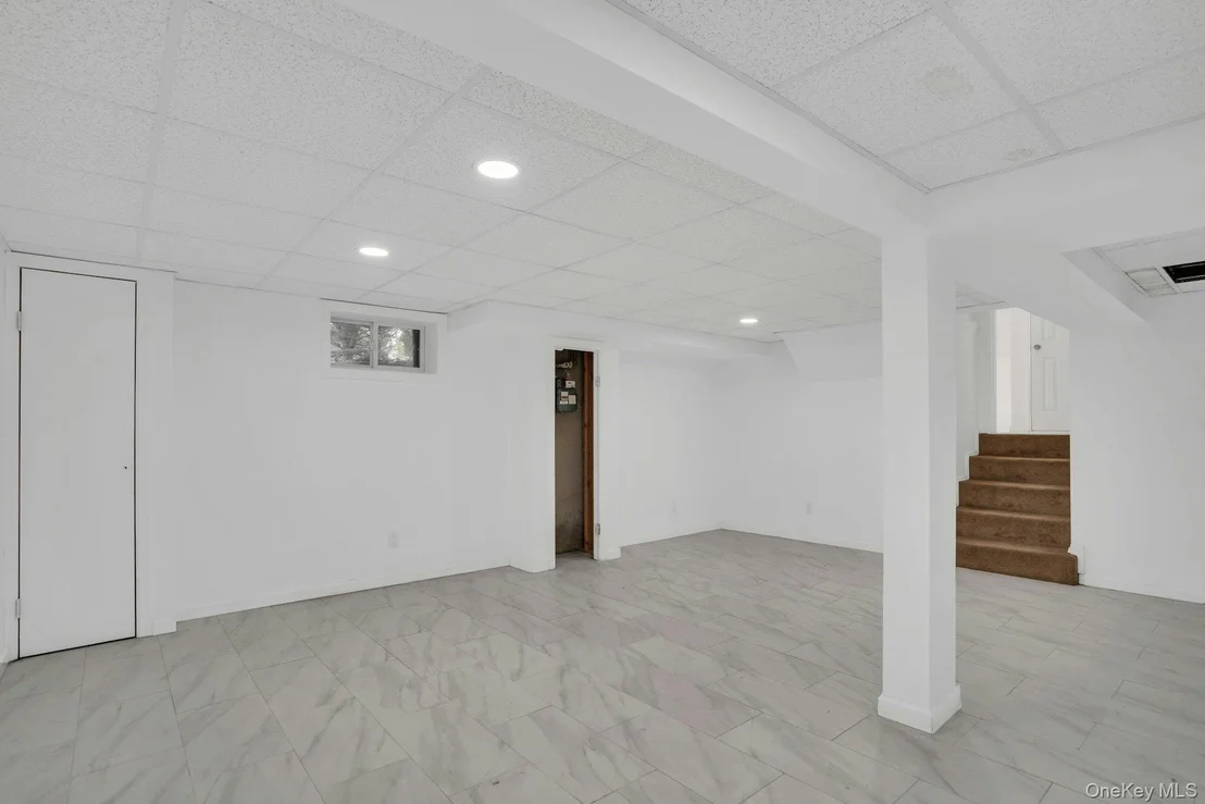 Photo of 44 Delaware Avenue