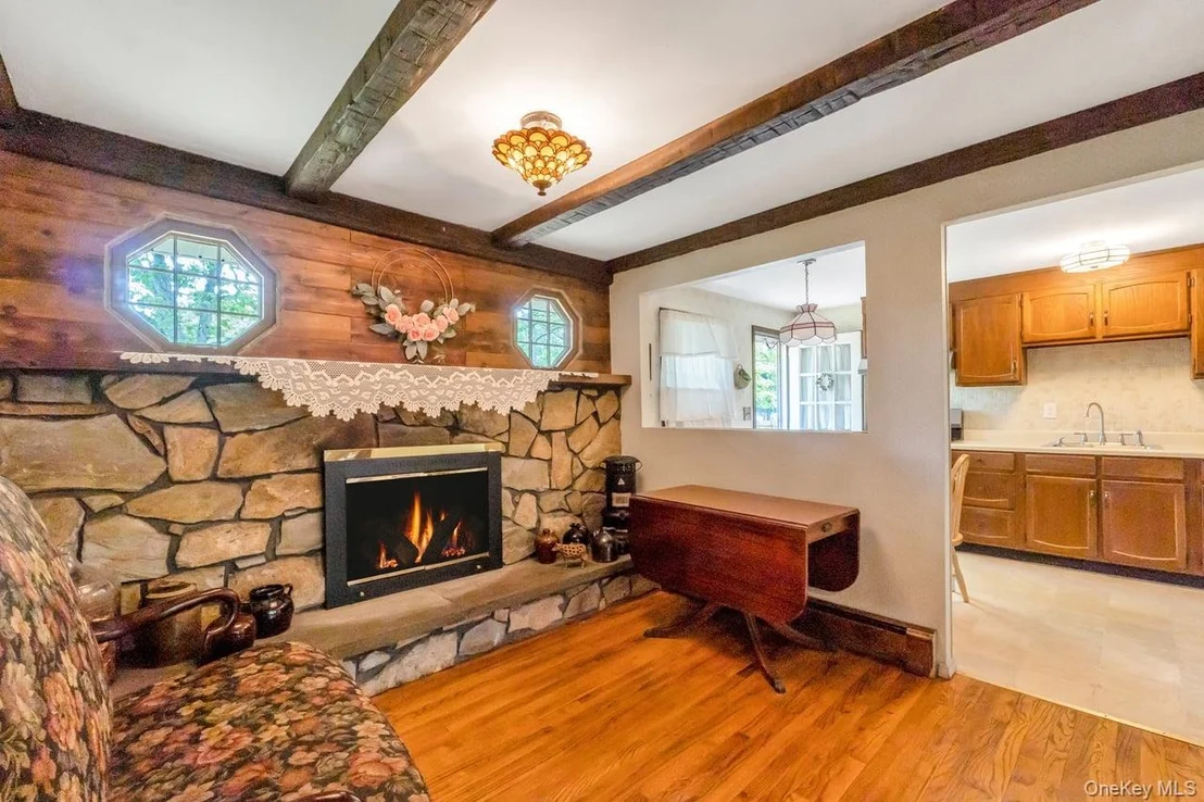 Photo of 5 Peekskill Avenue