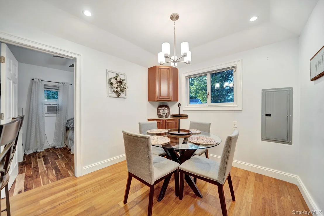 Photo of 629 East Drive