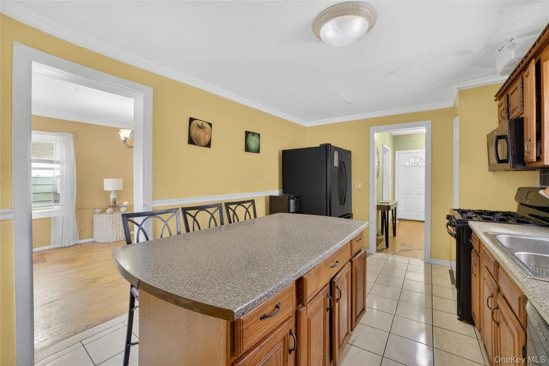 Photo of 239 Fremont Street