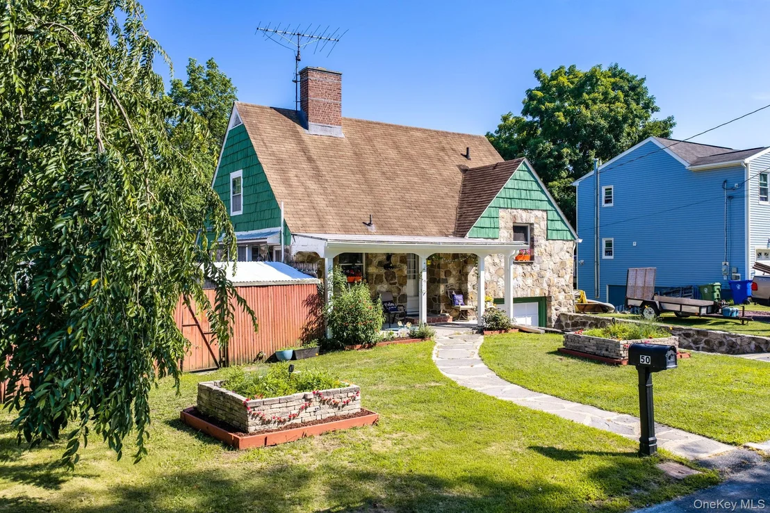 Photo of 48-50 Mountain Avenue