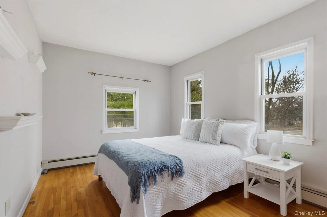 Photo of 4443 Purchase Street