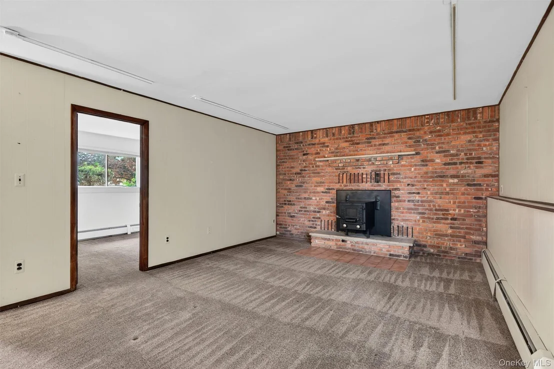 Photo of 126 Rolling Meadows Road