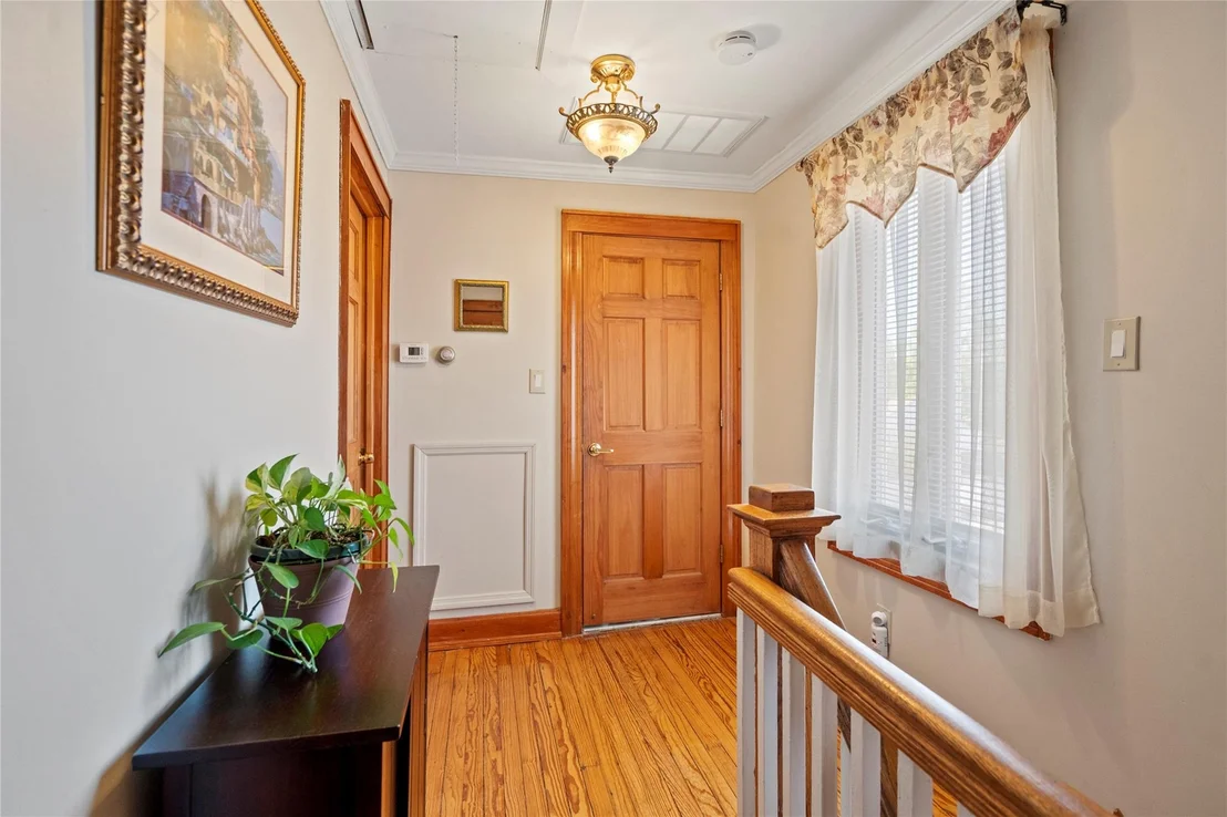 Photo of 665 Gabriel Avenue
