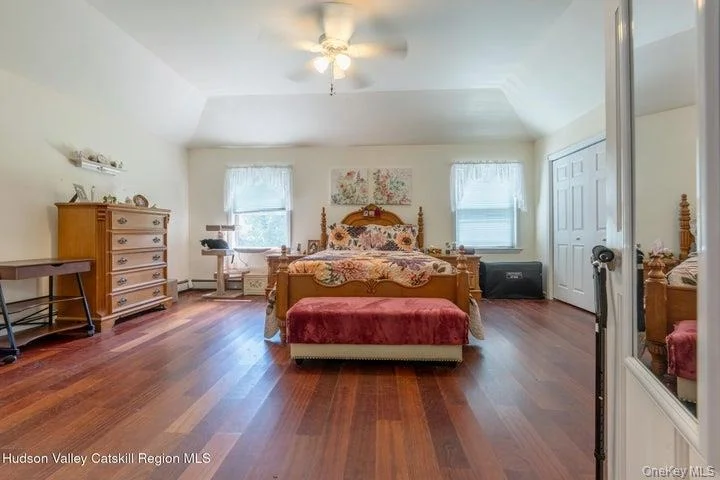 Photo of 97 Leslie Road