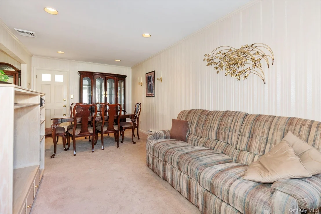 Photo of 58 Helen Avenue