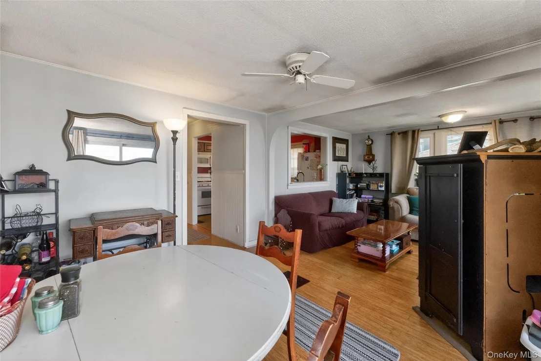 Photo of 19 Samstag Avenue