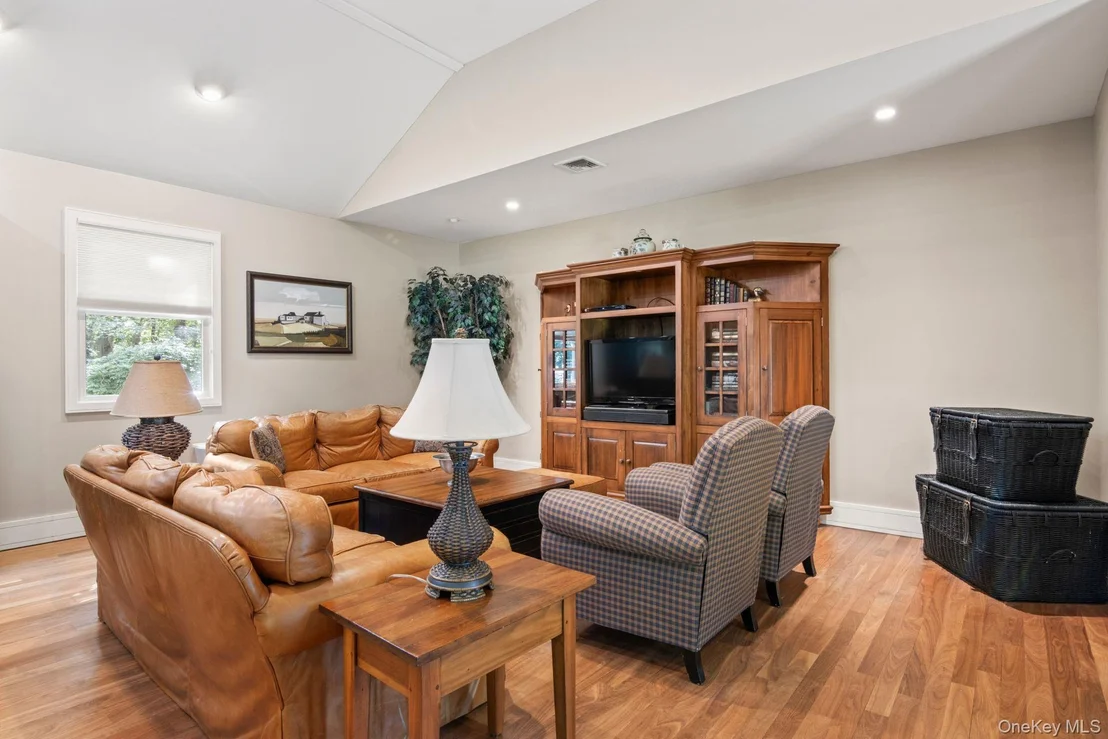 Photo of 15 Intervale Road