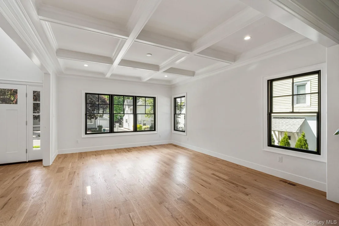 Photo of 33 3rd Street