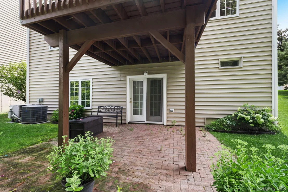 Photo of 181 Stony Brook Road