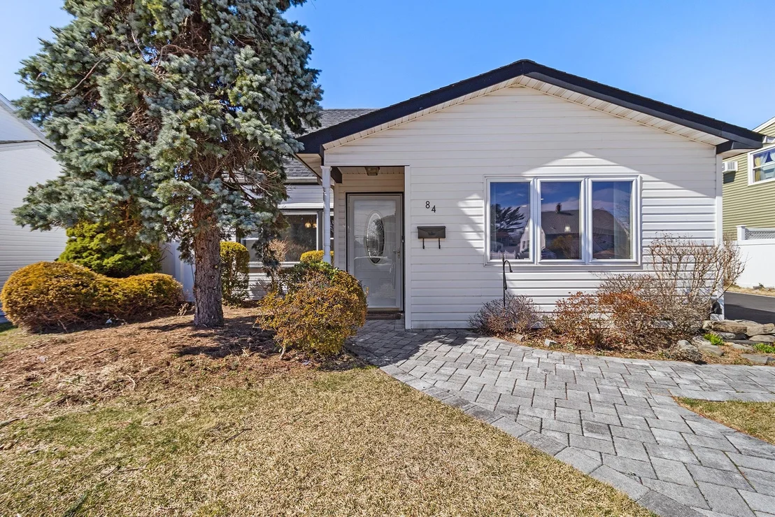 Photo of 84 Ridge Lane