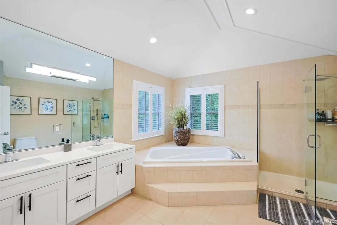 Photo of 8 Parkview Drive