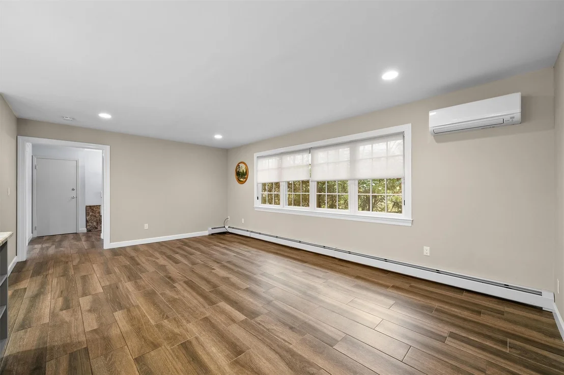 Photo of 21 Vails Lane