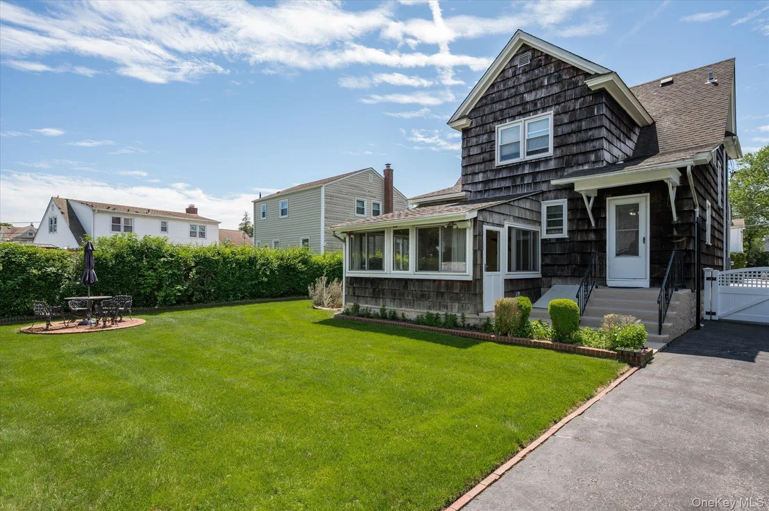 Photo of 311 Locust Avenue
