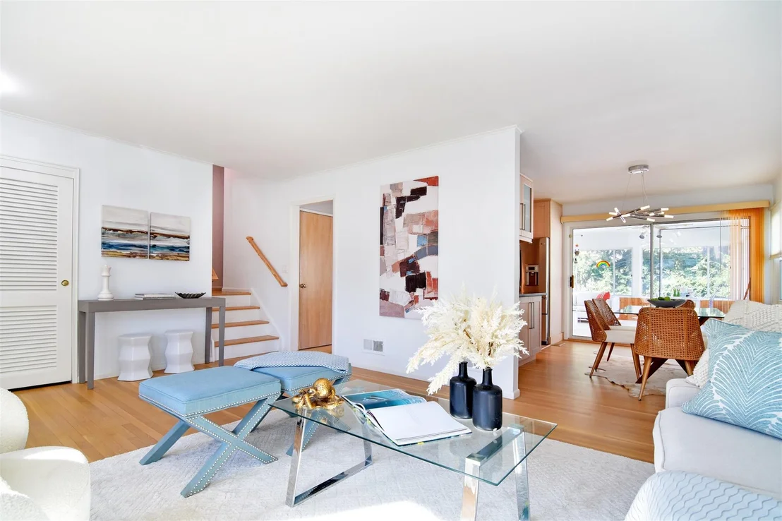Photo of 435 Carol Place