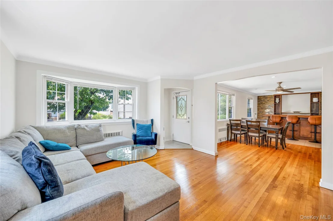Photo of 64 Hodson Avenue