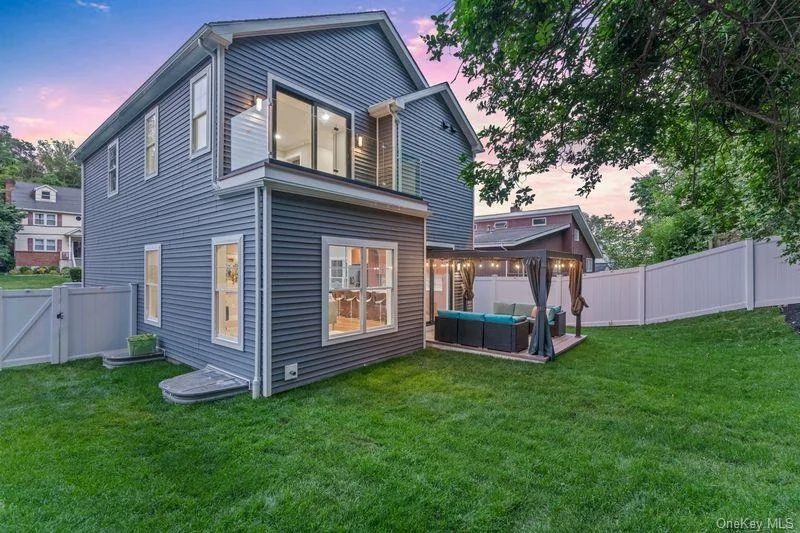 Photo of 105 Valley Road