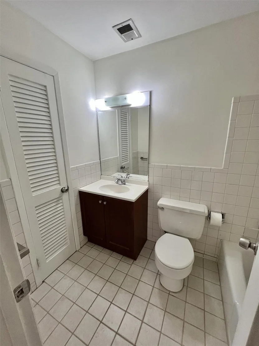 Photo of Unit P at 2 Woods End Circle
