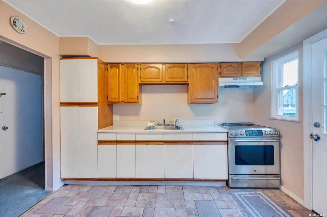 Photo of 531 Central Avenue