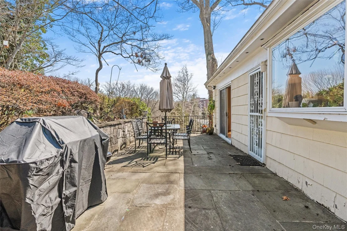 Photo of 18 Devon Road