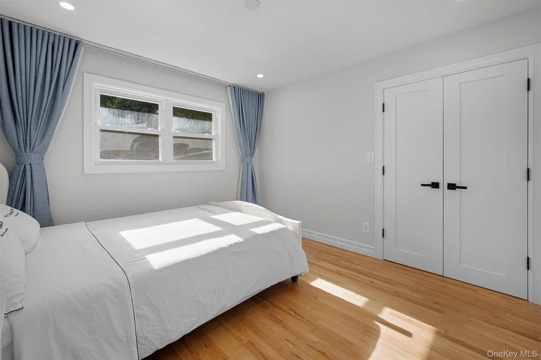 Photo of 20 Chestnut Drive