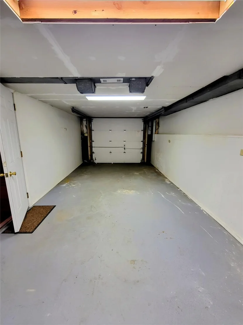 Photo of 1 Jefferson Road