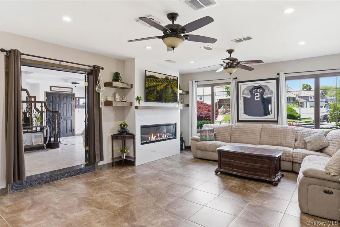 Photo of 9 Avenue C
