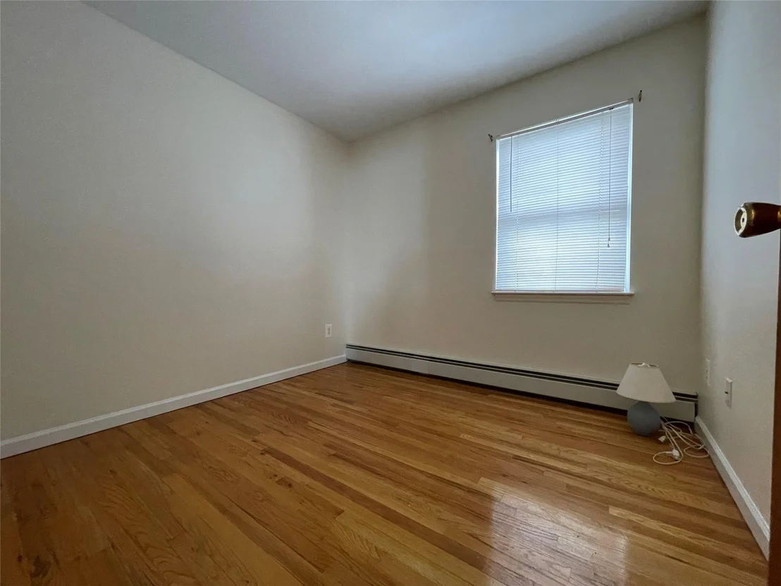 Photo of 1655 Lewis Road