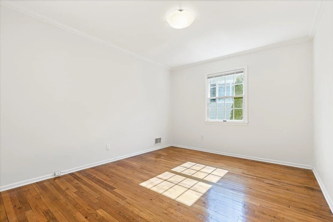 Photo of 13 Loewen Court