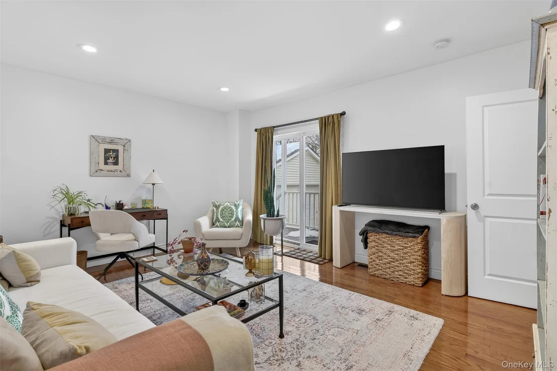 Photo of 35 Kent Street