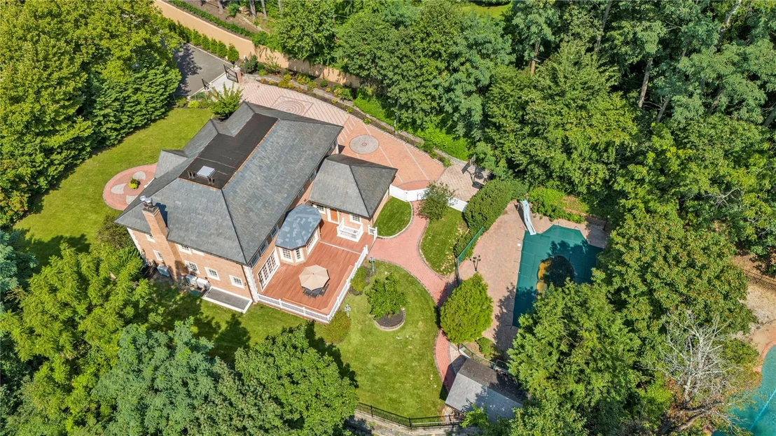 Photo of 8 Chanticlare Drive