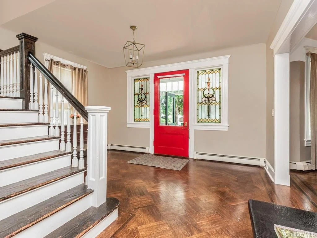 Photo of 101 Belvedere Drive