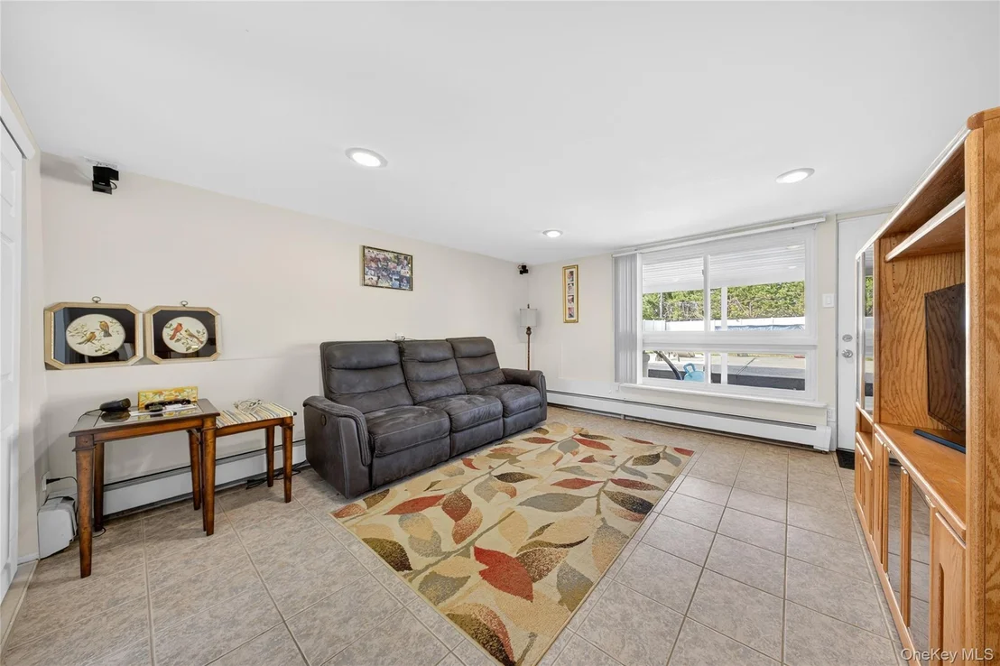 Photo of 141 Cold Spring Road