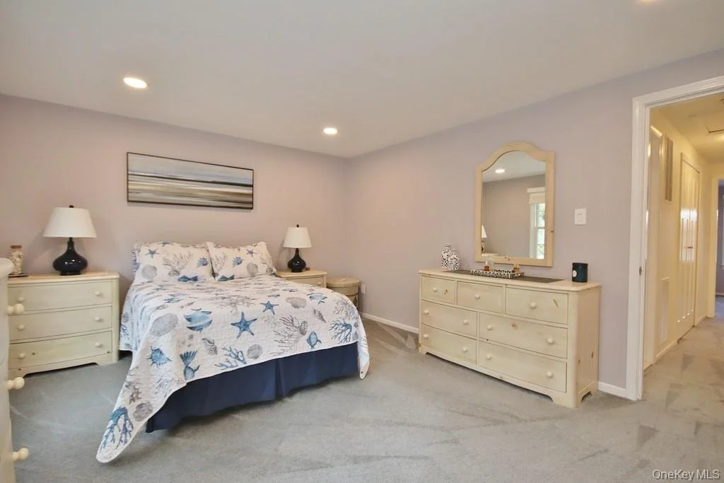 Photo of 902 Williamsburg Drive