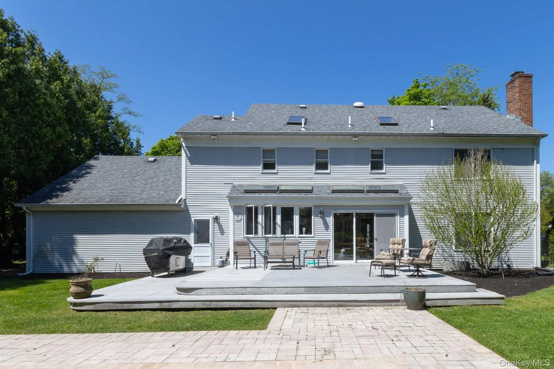 Photo of 41 Astor Avenue