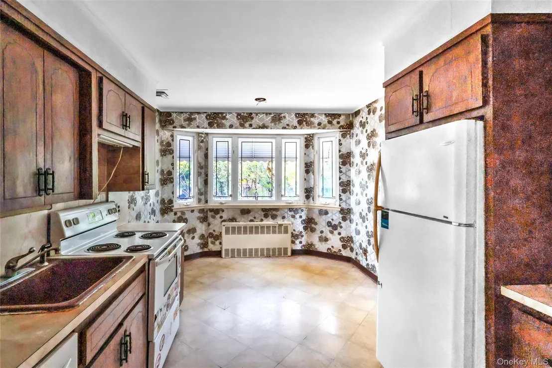 Photo of 101 Beverly Place