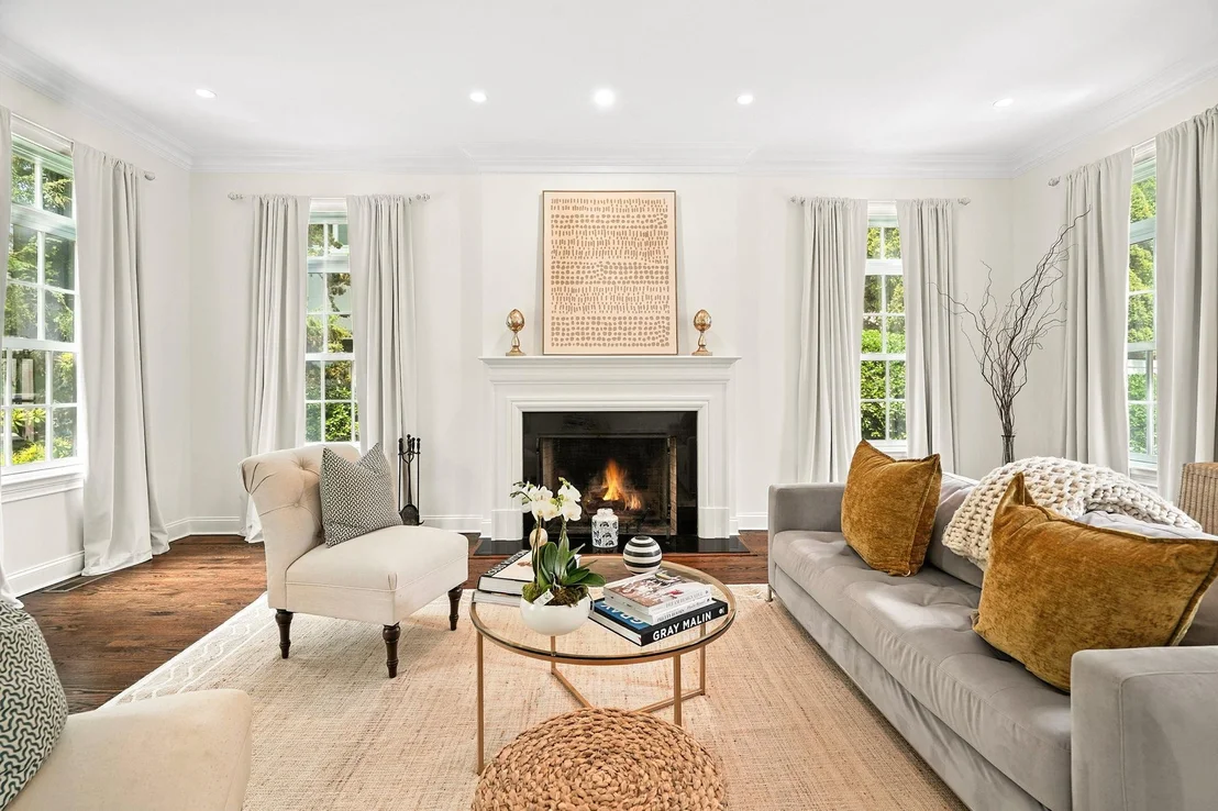 Photo of 25 Summit Avenue