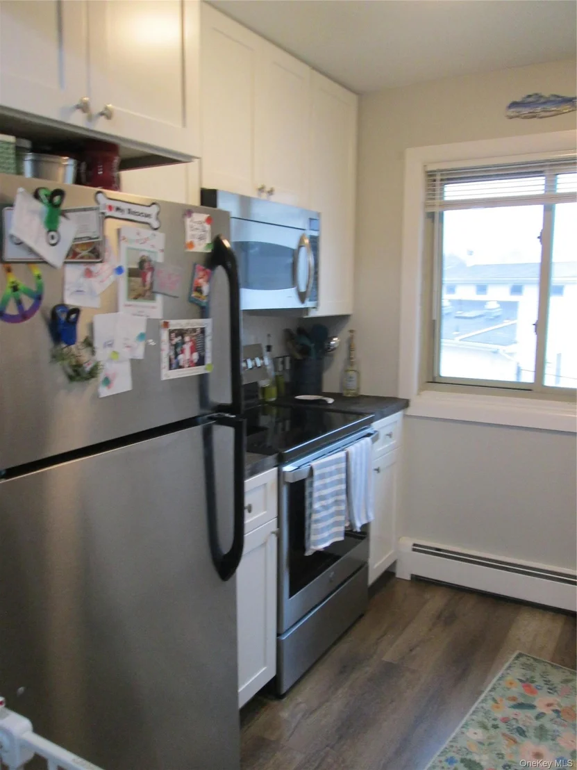 Photo of Unit 7B at 2435 Union Boulevard