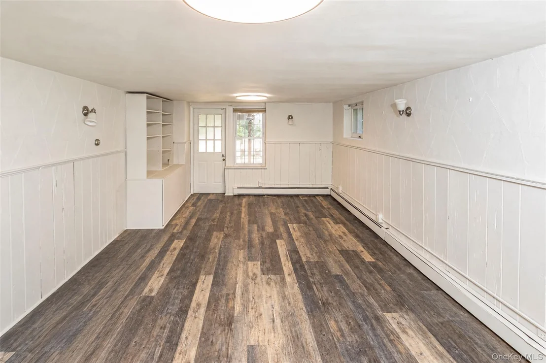 Photo of 271 Read Avenue