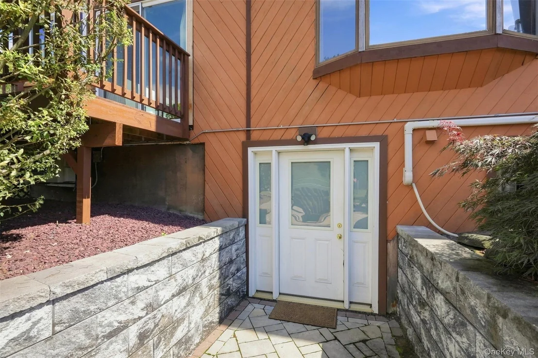 Photo of 289 Pine Grove Road