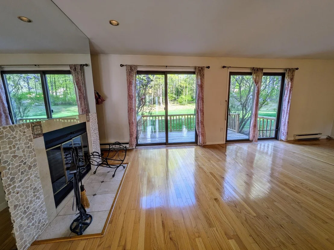 Photo of 4 Krystal Drive