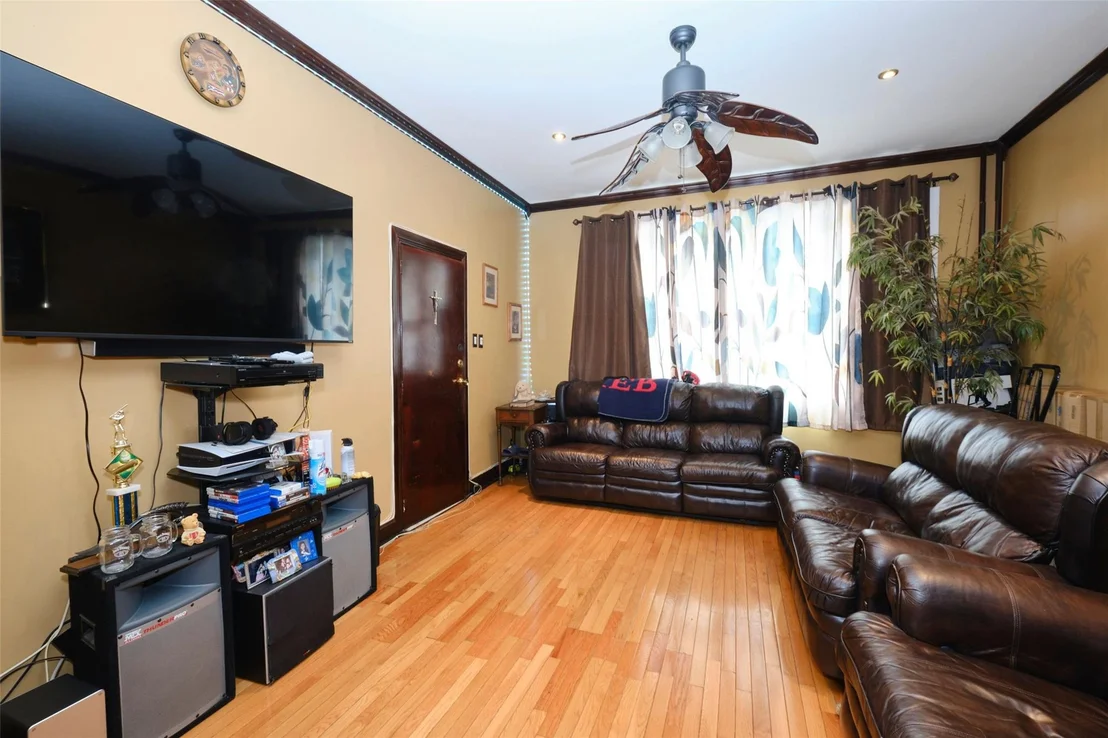 Photo of 284 Hemlock Street