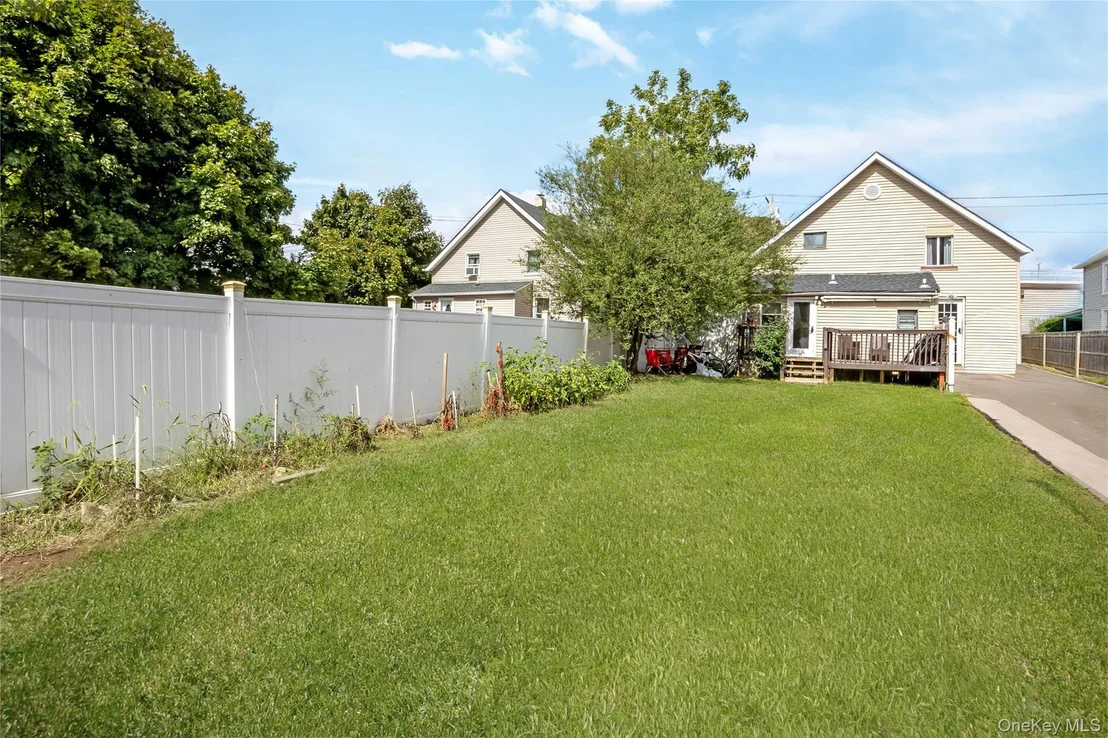 Photo of 10 Brightside Avenue
