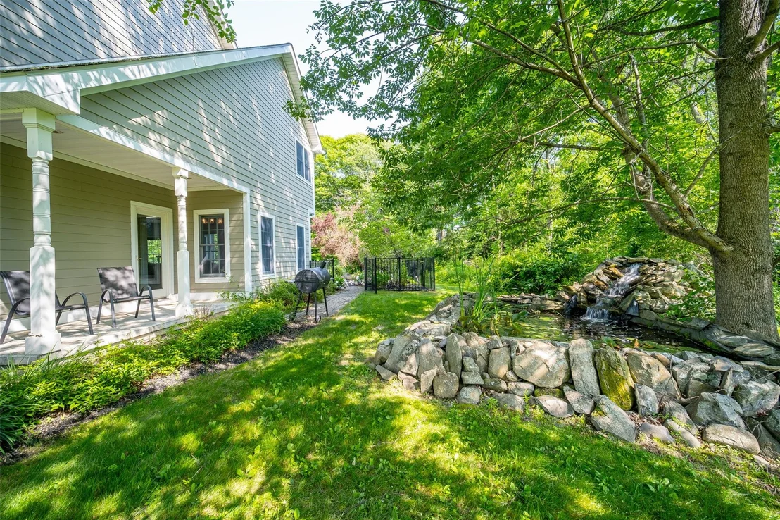 Photo of 2 Marion Way