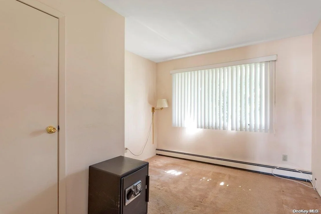 Photo of 2897 Harbor Road