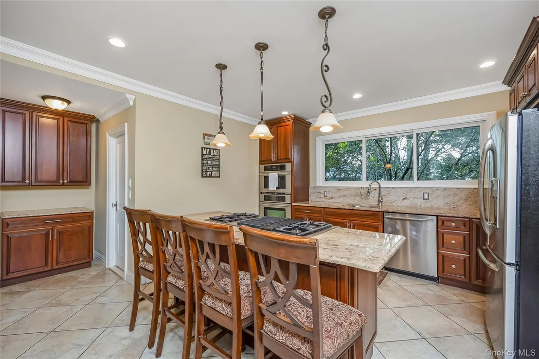 Photo of 104 Grohmans Lane