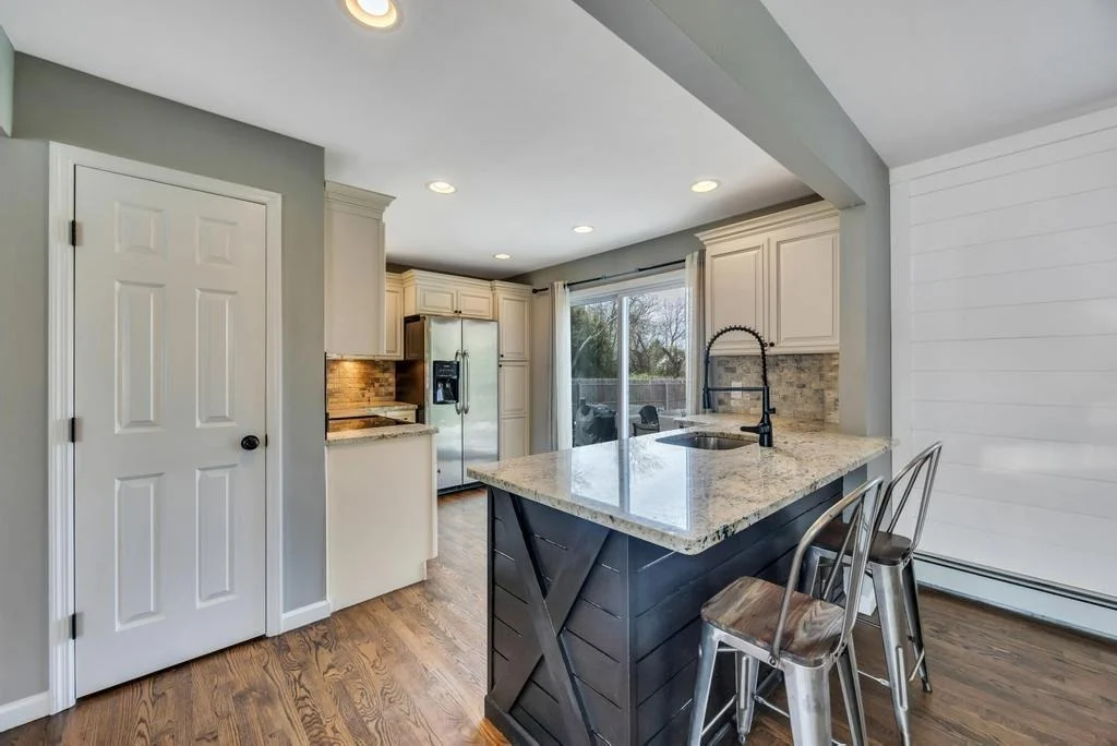 Photo of 52 Thorburn Avenue